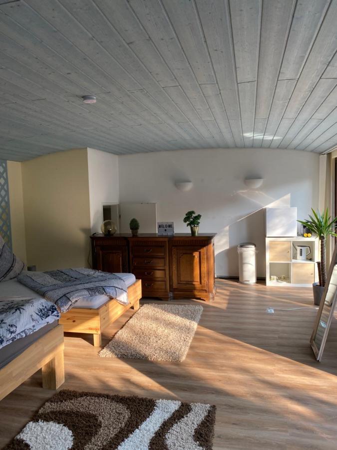 Gästezimmer Am Waldrand * Leimbach (Ahrweiler)