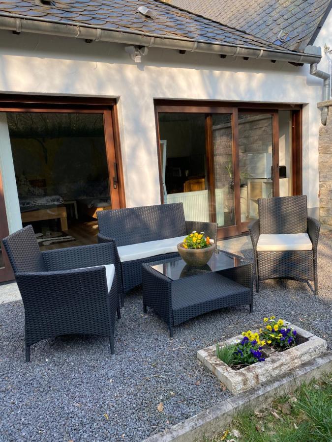 Gästezimmer Am Waldrand * Leimbach (Ahrweiler)